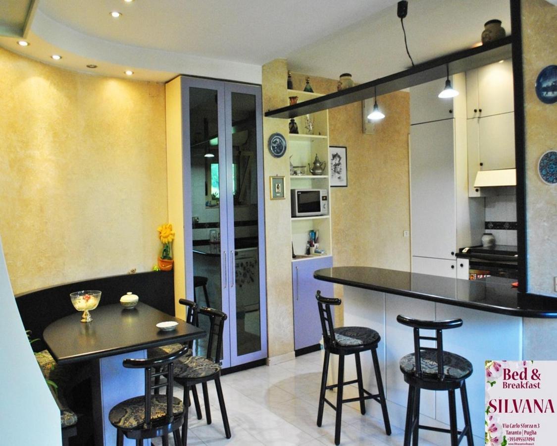 Bed And Breakfast Silvana Tarente Extérieur photo